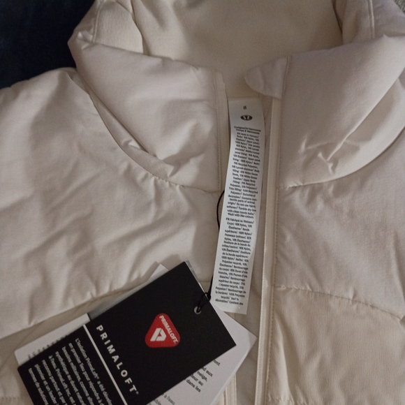 Lululemon Athletica White Quilted Vest - Picture 2 of 2